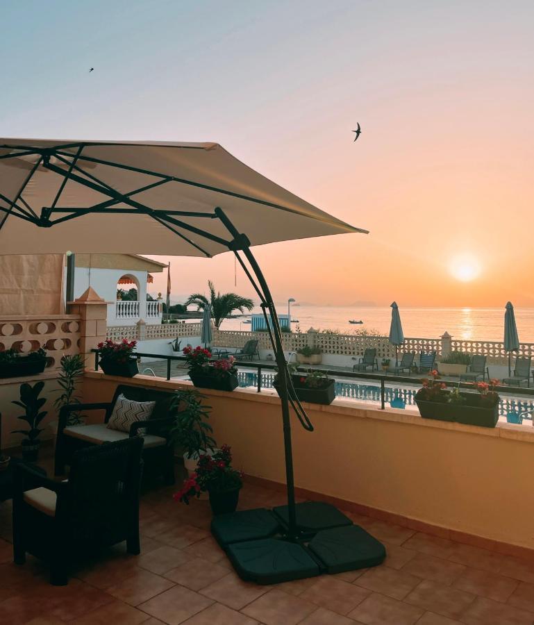 קואבס דל אלמאנסורה Apartamentos El Calon Playa מראה חיצוני תמונה