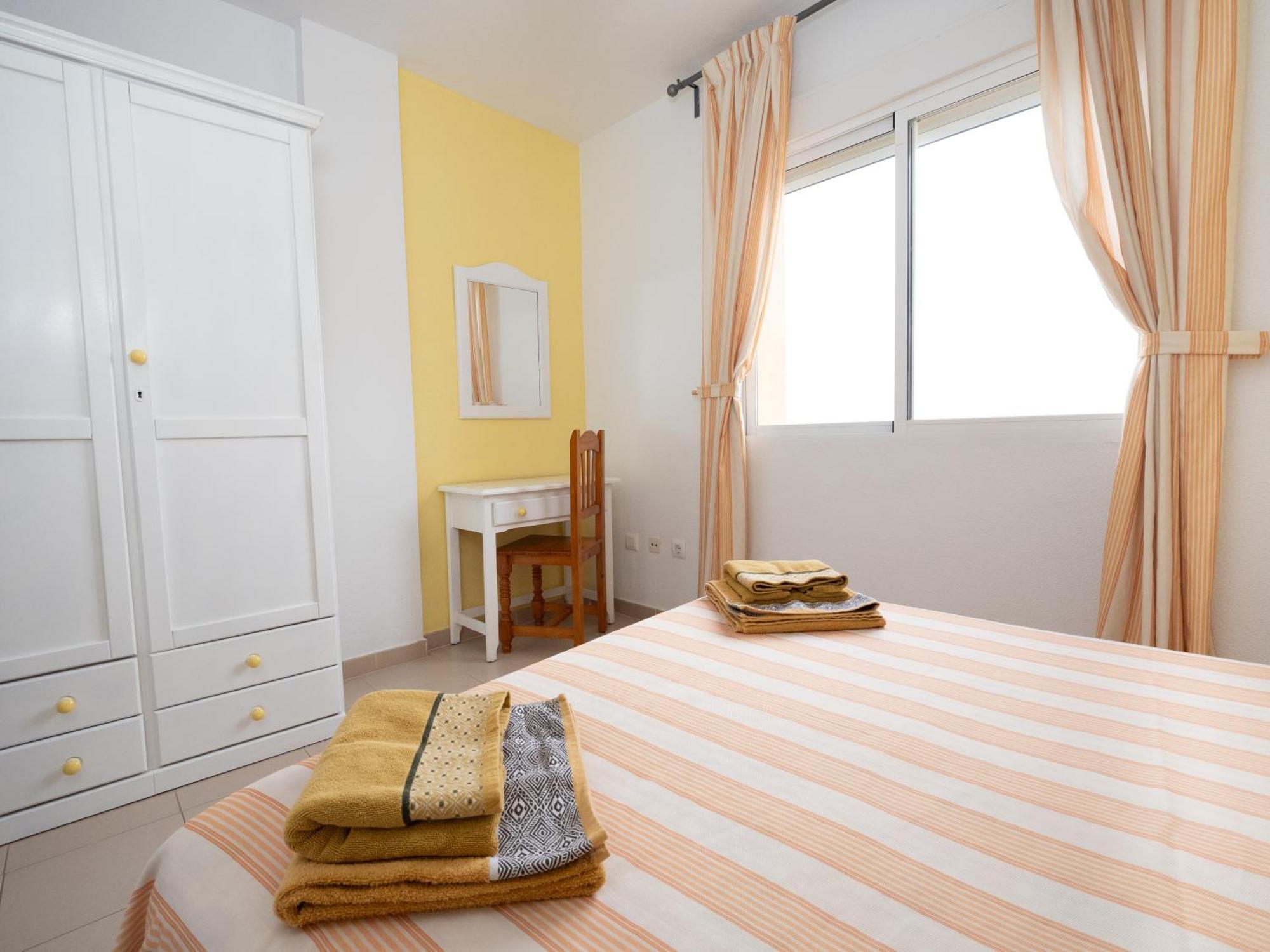 קואבס דל אלמאנסורה Apartamentos El Calon Playa מראה חיצוני תמונה